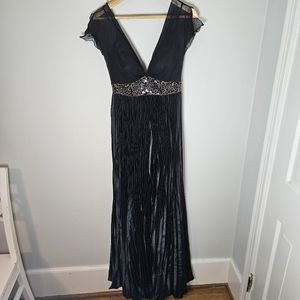 Mac Duggal Black Maxi Dress Pleat Skirt Beaded Waist Chiffon Deep V Neck 4